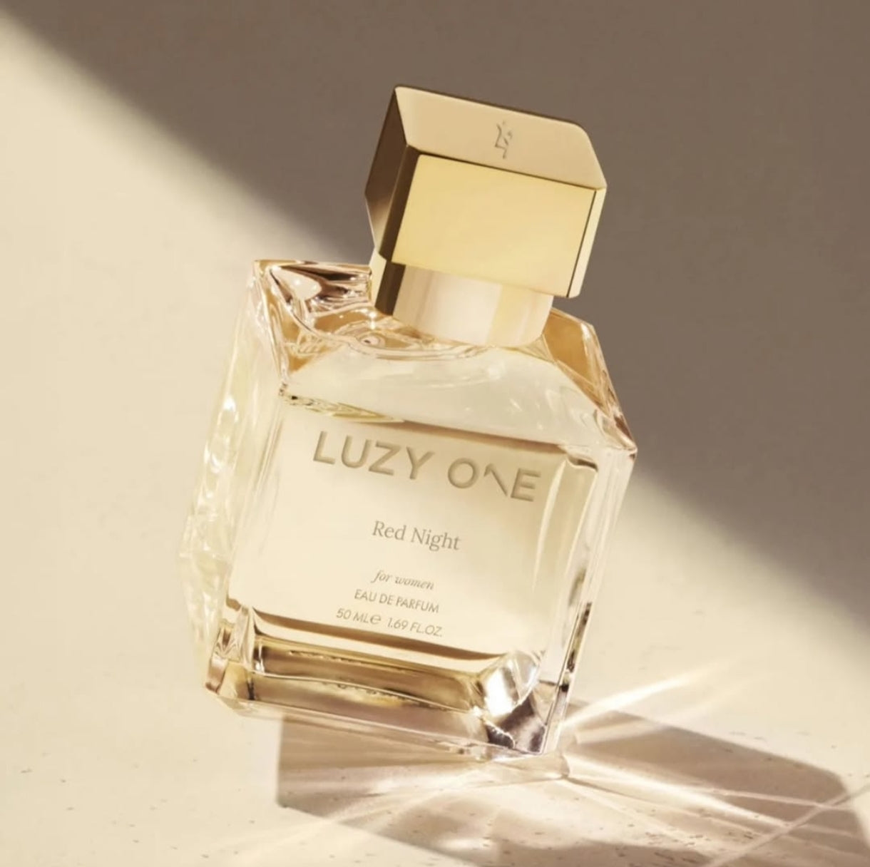 LUZY BİR | RED NİGHT BAYAN PARFÜMÜ 50ML EAU DE PARFUM